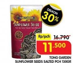 Promo Harga Tong Garden Sunflower Seeds Salted 130 gr - Superindo