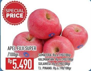 Promo Harga Apel Fuji Super per 100 gr - Hypermart