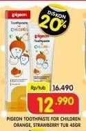 Promo Harga PIGEON Toothpaste for Children Orange, Strawberry 45 gr - Superindo
