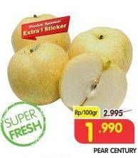 Promo Harga Pear Century per 100 gr - Superindo