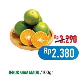 Promo Harga Jeruk Siam Madu per 100 gr - Hypermart