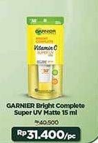 Promo Harga Garnier Light Complete Super UV SPF 50+ PA+++ Matte Finish 15 ml - Indomaret