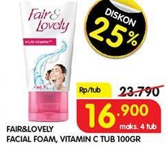Promo Harga GLOW & LOVELY (FAIR & LOVELY) Facial Wash Bright C Glow 100 gr - Superindo