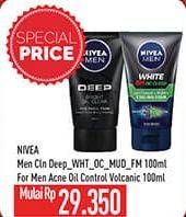 Promo Harga Nivea Men Clean Deep White OC Mild FM/For Men Acne Oil Control Volcanic  - Hypermart