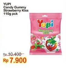 Promo Harga YUPI Candy Strawberry Kiss 110 gr - Indomaret