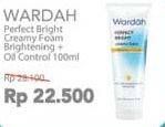 Promo Harga WARDAH Perfect Bright Creamy Foam Brightening Oil Control 100 ml - Indomaret