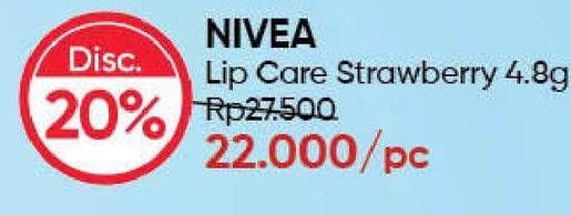 Promo Harga NIVEA Lip Balm Strawberry Shine 4 gr - Guardian