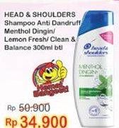 Promo Harga HEAD & SHOULDERS Shampoo Clean Balanced, Cool Menthol, Lemon Fresh 300 ml - Indomaret