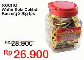 Promo Harga ROCHO Wafer Bola Coklat Kacang 300 gr - Indomaret
