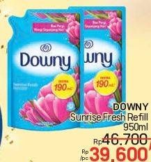 Promo Harga Downy Pewangi Pakaian Sunrise Fresh 900 ml - LotteMart
