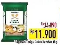 Promo Harga Bogasari Tepung Terigu Cakra Kembar 1000 gr - Hypermart