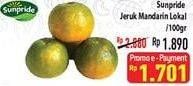 Promo Harga Jeruk Lokal Mandarin per 100 gr - Hypermart