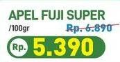 Promo Harga Apel Fuji Super per 100 gr - Hypermart