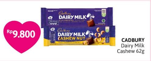 Promo Harga Cadbury Dairy Milk Cashew Nut 62 gr - Alfamidi