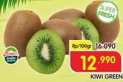 Promo Harga Kiwi Green per 100 gr - Superindo