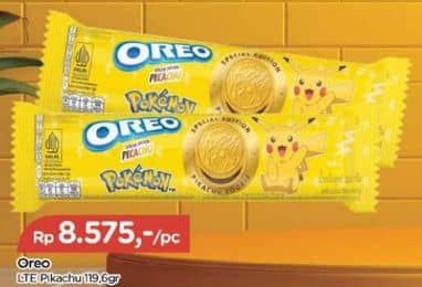 Promo Harga Oreo Biskuit Sandwich Pokemon Cokelat Pisang 119 gr - TIP TOP