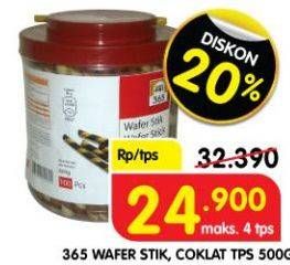 Promo Harga 365 Wafer Stik Regular, Coklat 500 gr - Superindo