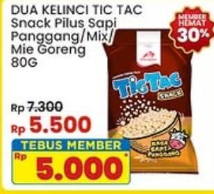 Promo Harga Dua Kelinci Tic Tac Sapi Panggang, Mix, Mie Goreng 80 gr - Indomaret