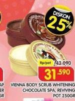 Promo Harga Vienna Body Scrub Whitening Chocolate, Reviving 250 gr - Superindo