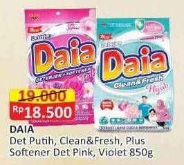 Promo Harga Daia Deterjen Bubuk Putih, Clean Fresh Hijab, + Softener Pink, + Softener Violet 850 gr - Alfamart