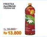 Promo Harga FRESTEA Minuman Teh Apple, Original 1500 ml - Indomaret