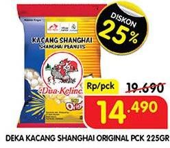 Promo Harga Dua Kelinci Kacang Shanghai Original 225 gr - Superindo