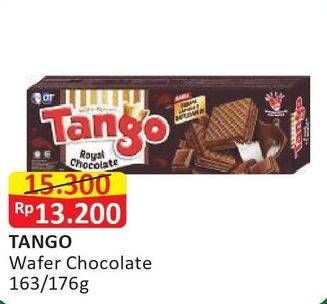 Promo Harga TANGO Wafer Chocolate 163 gr - Alfamart