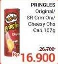 Promo Harga PRINGLES Potato Crisps Original, Sour Cream Onion, Cheesy Cheese 107 gr - Alfamidi