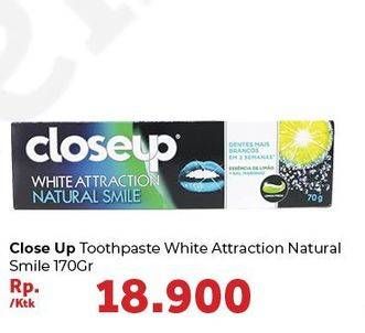 Promo Harga CLOSE UP Pasta Gigi White Attraction Natural Smile 170 gr - Carrefour