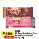 Promo Harga Tango Wafer Sassy Stroberi, Javamocca, Vanilla Milk, Chocolate 110 gr - Alfamart