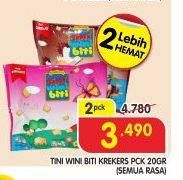 Promo Harga TINI WINI BITI Biskuit Crackers All Variants per 2 pouch 20 gr - Superindo