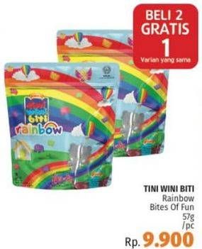 Promo Harga TINI WINI BITI Biskuit Crackers Rainbow 57 gr - LotteMart