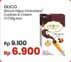 Promo Harga Glico Pejoy Stick Chocolate, Cookies Cream 37 gr - Indomaret