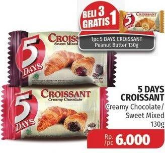 Promo Harga 5 DAYS Croissant Creamy Chocolate, Sweet Mixed Berries 130 gr - Lotte Grosir