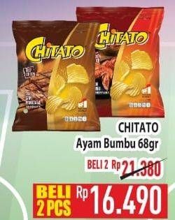 Promo Harga CHITATO Snack Potato Chips Ayam Bumbu Spicy Chicken 68 gr - Hypermart