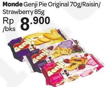 Promo Harga MONDE Genji Pie Original/Pie Raisin/Strawberry  - Carrefour
