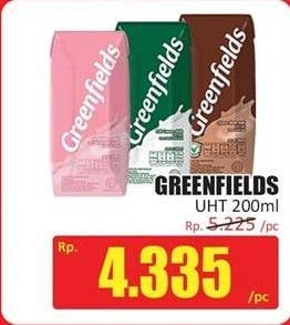 Promo Harga GREENFIELDS UHT 200 ml - Hari Hari