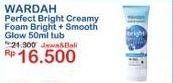 Promo Harga Wardah Perfect Bright Facial Foam Bright + Smoothing 60 ml - Indomaret