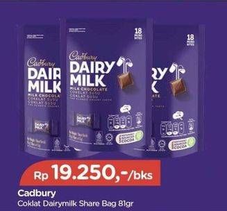 Promo Harga Cadbury Dairy Milk Share Bag 81 gr - TIP TOP