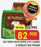 Promo Harga Old Town White Coffee Classic, Hazelnut per 15 sachet 40 gr - Superindo