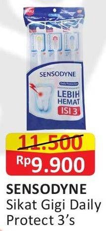 Promo Harga SENSODYNE Sikat Gigi Daily Protection 3 pcs - Alfamart