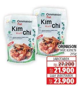 Promo Harga OMMASON Mat Kimchi 215 gr - Lotte Grosir