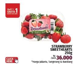 Promo Harga Strawberry SweetHearts  - LotteMart