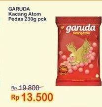 Promo Harga GARUDA Kacang Atom Pedas 230 gr - Indomaret