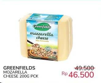 Promo Harga Greenfields Cheese Mozzarella 200 gr - Indomaret
