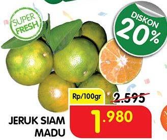 Promo Harga Jeruk Siam Madu per 100 gr - Superindo