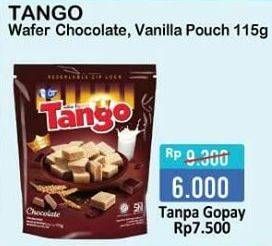 Promo Harga TANGO Wafer Chocolate, Vanilla Milk 115 gr - Alfamart