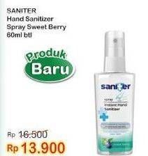 Promo Harga SANITER Hand Sanitizer Spray Sweet Berry 60 ml - Indomaret