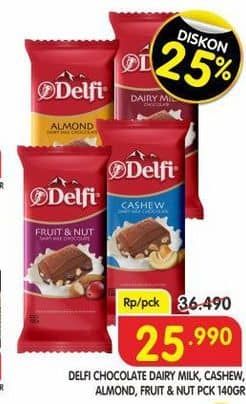 Promo Harga Delfi Chocolate Cashew, Fruit Nut, Dairy Milk, Almond 125 gr - Superindo