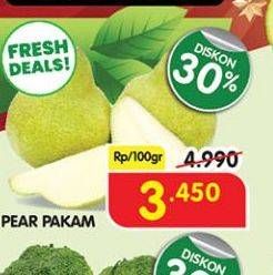 Promo Harga Pear Packham per 100 gr - Superindo